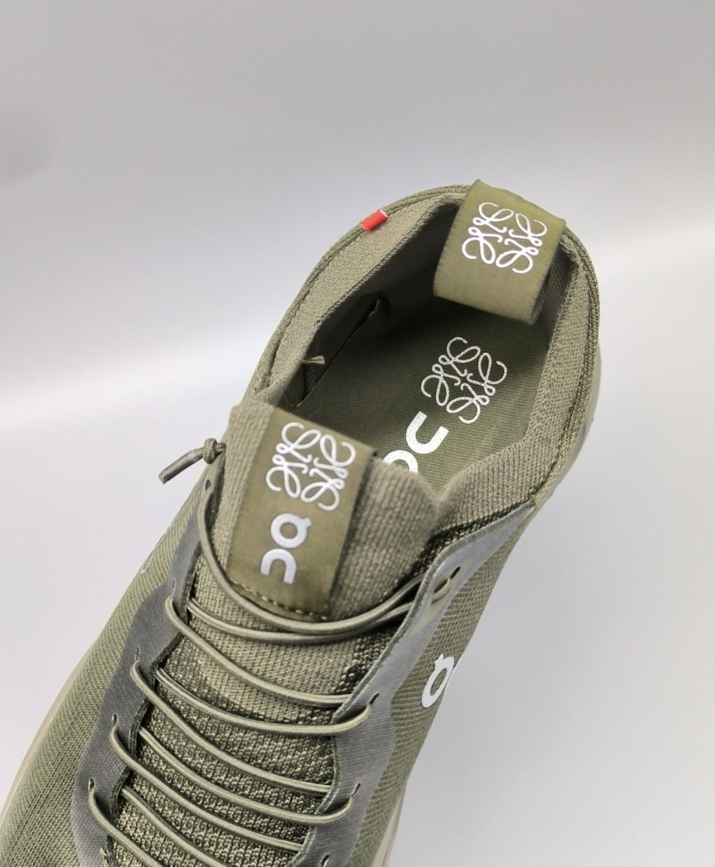 Loewe Sneakers